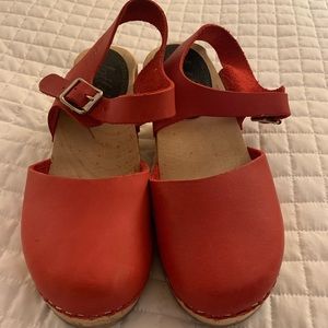 Lotta of Stockholm Highwood Red Mary Jane Clogs
